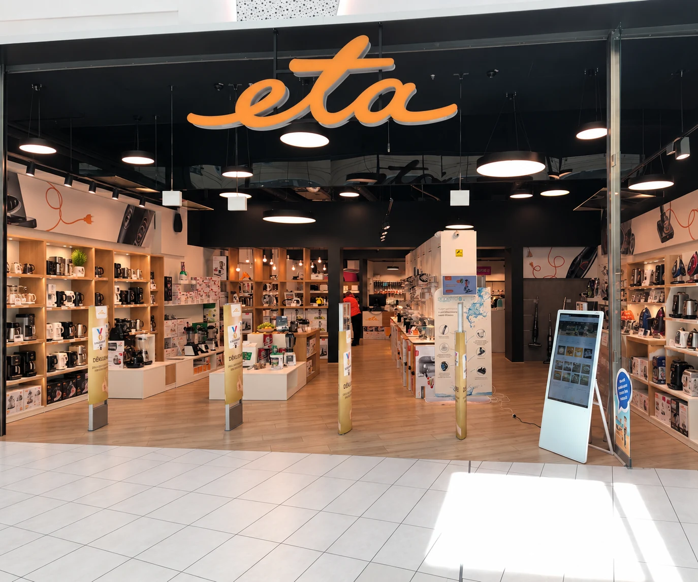 ETA – Digitálna prezentácia pri vstupe do predajne domácich spotrebičov.